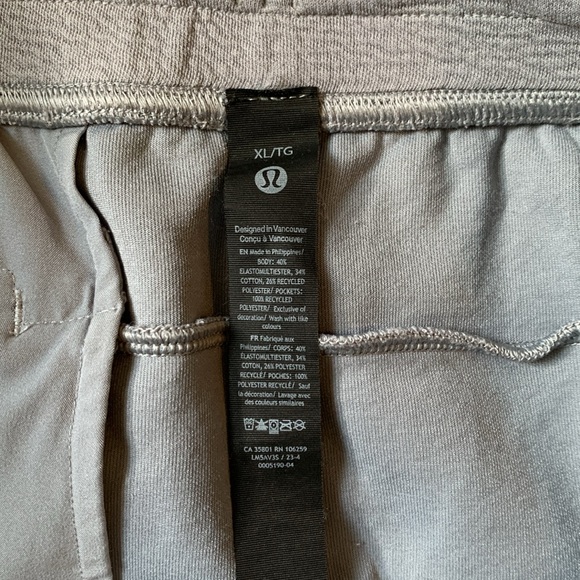Lululemon XL gray pants - Picture 3 of 5